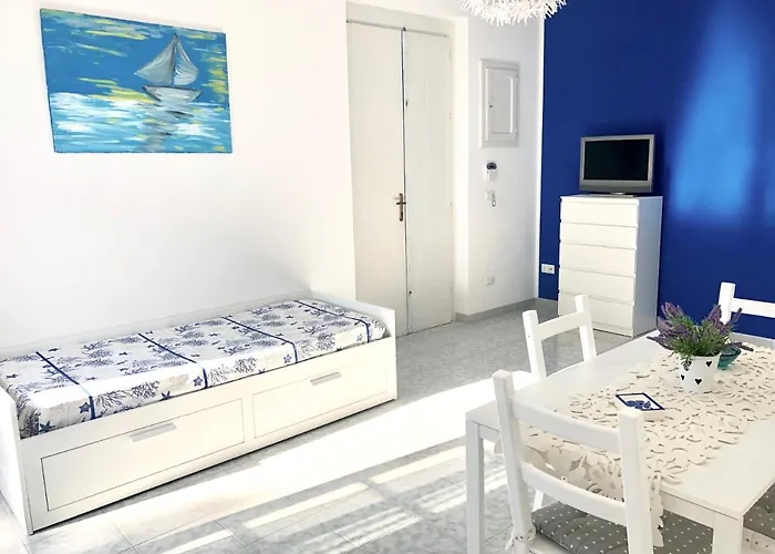 בית נופש Azzurra מרינה די מנקוורסה